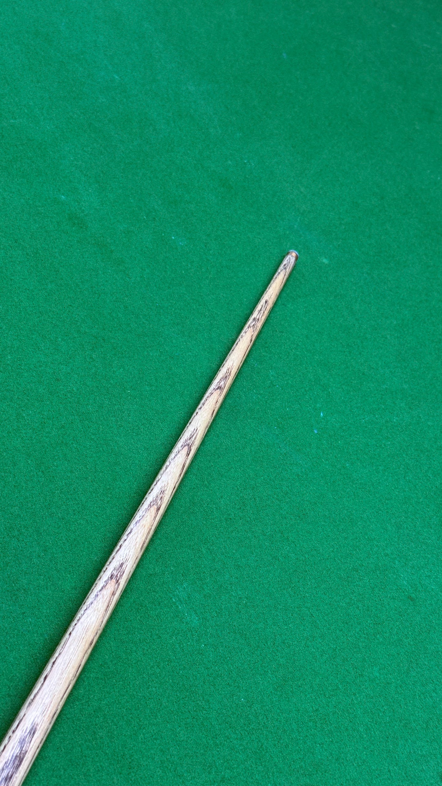 ASIA 2 serie Cue – Handmade Ash Snooker Cue – 58” / 9.3 mm Tip / 18.1 oz | CueShop Morocco
