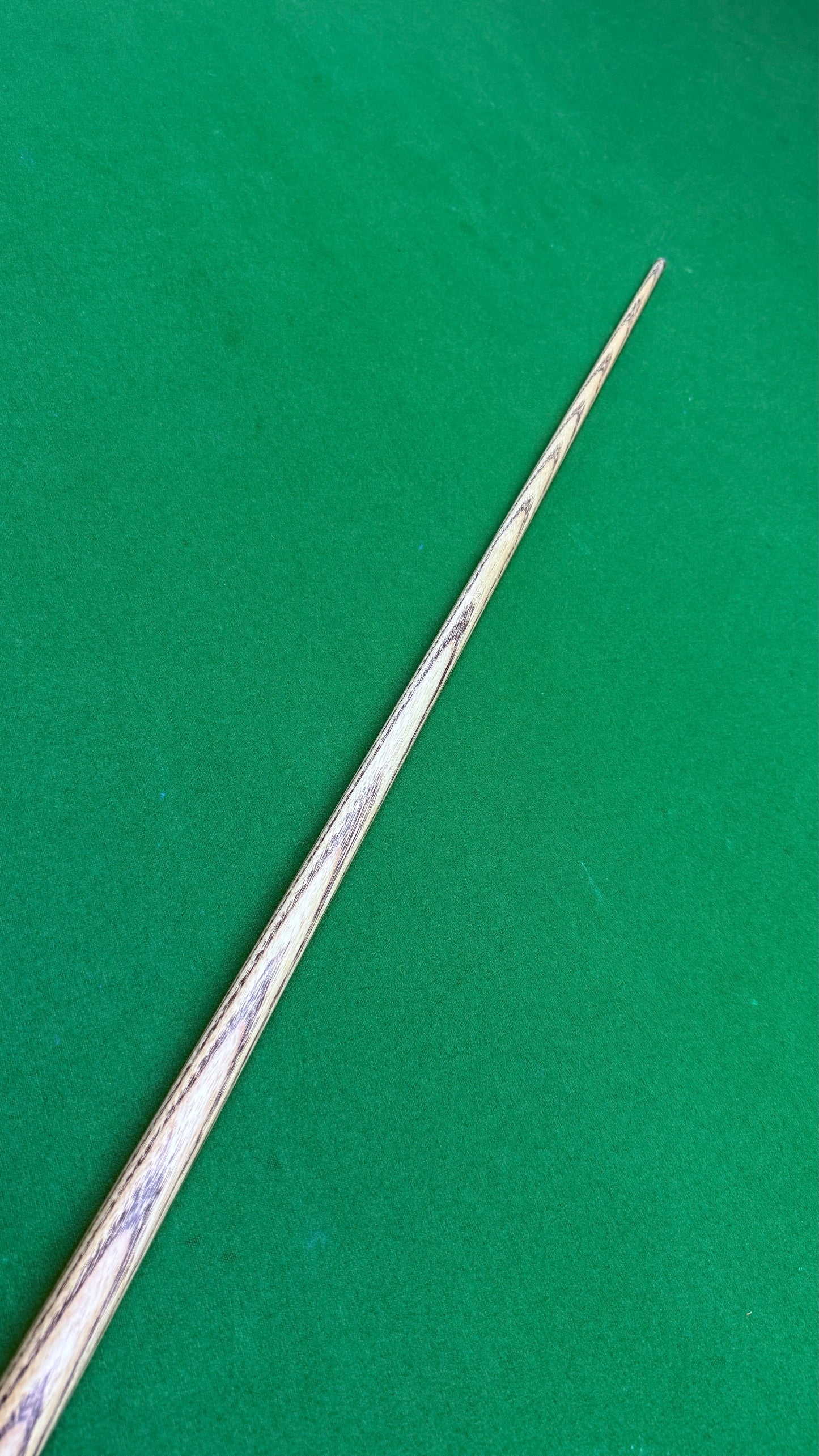 ASIA 2 serie Cue – Handmade Ash Snooker Cue – 58” / 9.3 mm Tip / 18.1 oz | CueShop Morocco