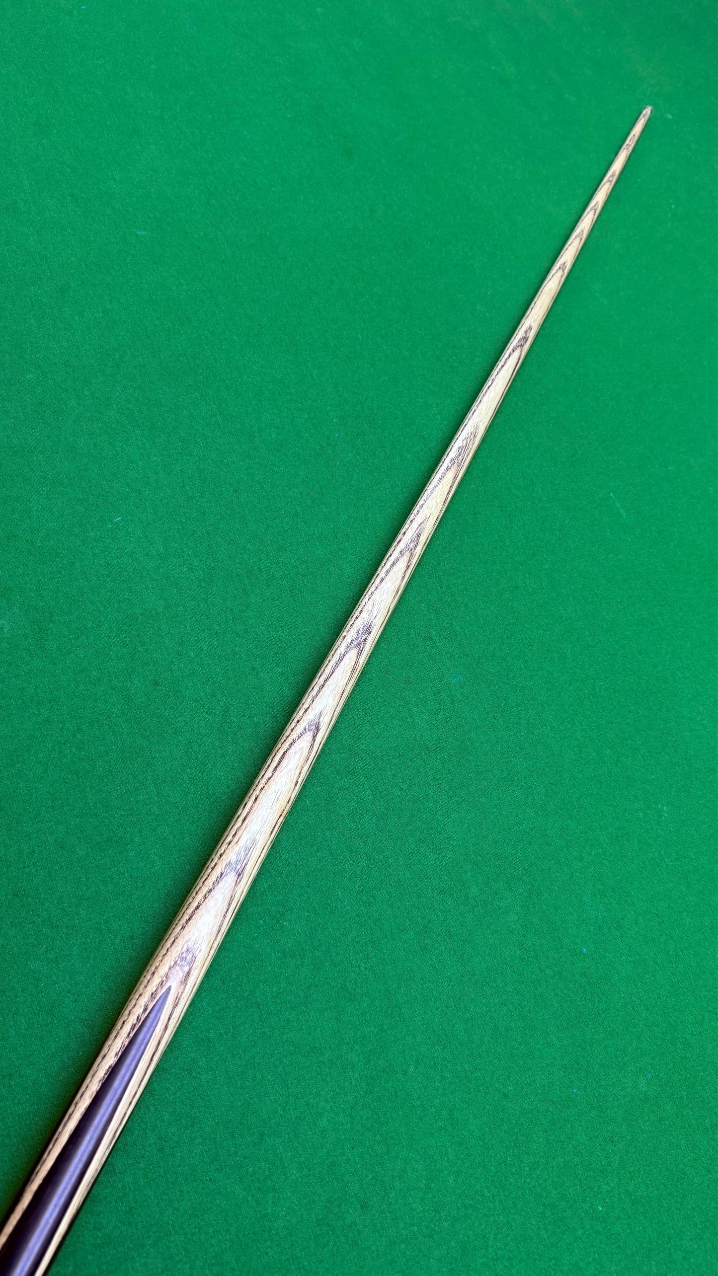 ASIA 2 serie Cue – Handmade Ash Snooker Cue – 58” / 9.3 mm Tip / 18.1 oz | CueShop Morocco