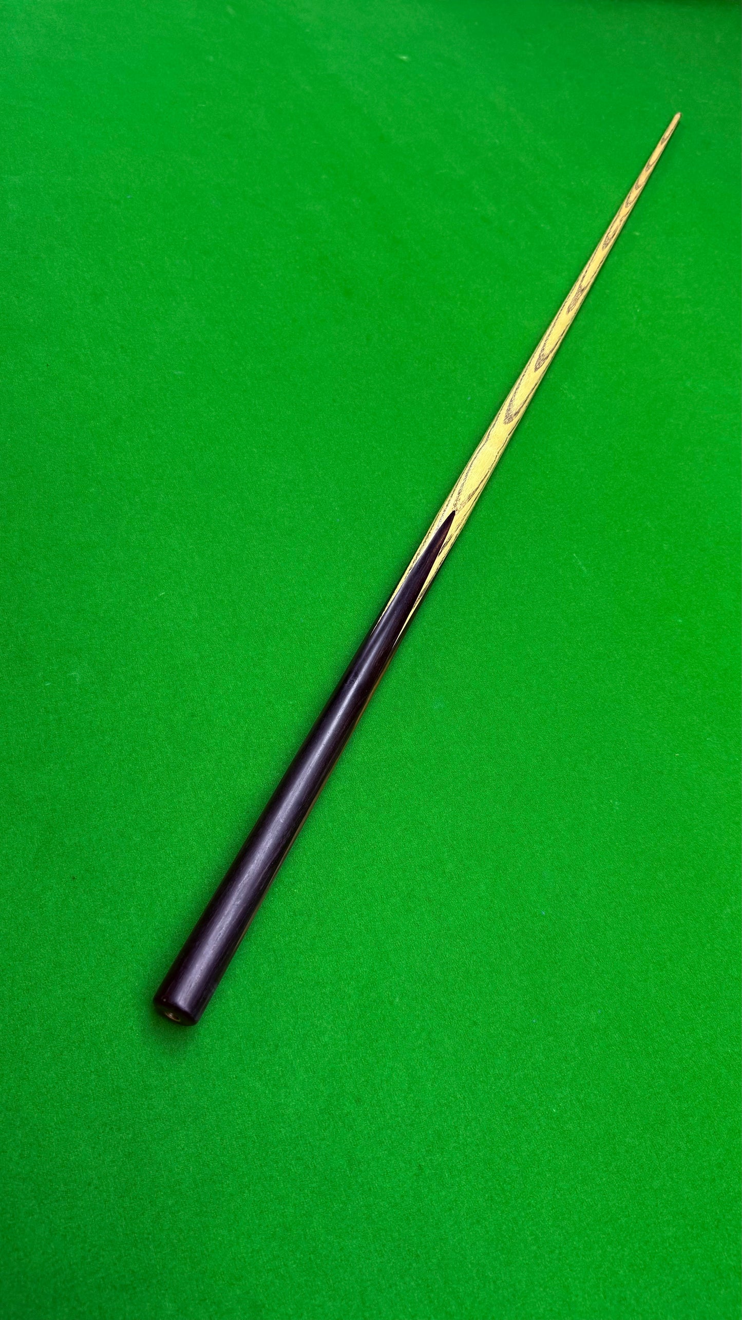 ASIA 2 serie Cue – Handmade Ash Snooker Cue – 58” / 9.3 mm Tip / 18.1 oz | CueShop Morocco
