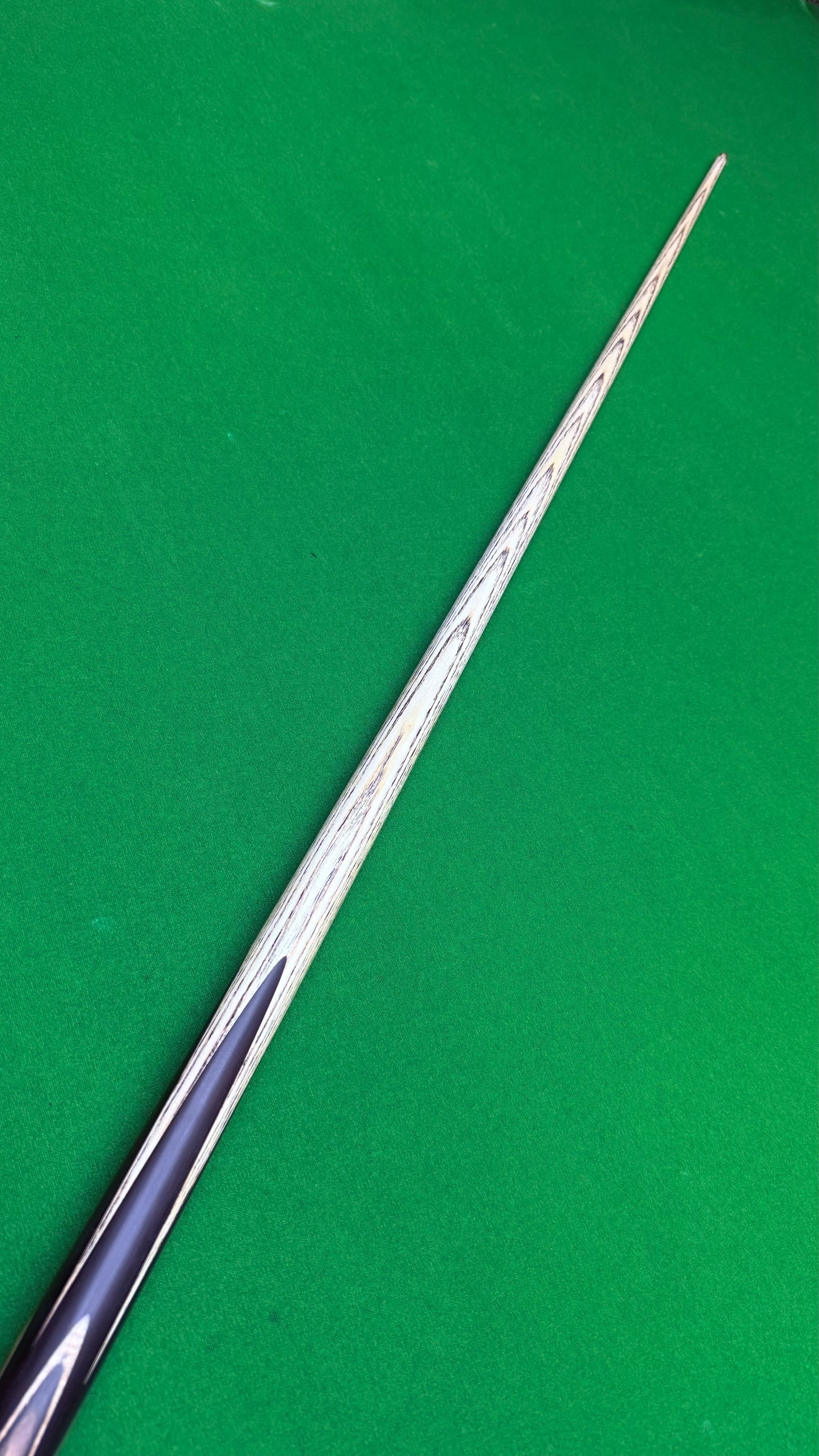 Special Cue – Handmade Ash Snooker Cue – 58” / 10mm Tip / 17.6 oz | CueShop Morocco