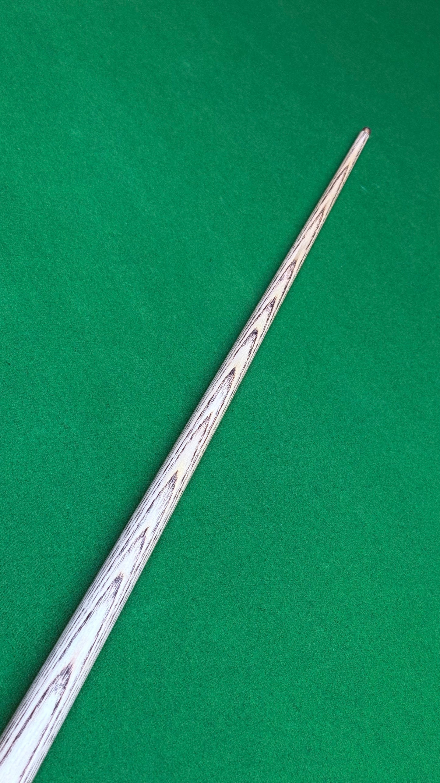Special Cue – Handmade Ash Snooker Cue – 58” / 10mm Tip / 17.6 oz | CueShop Morocco