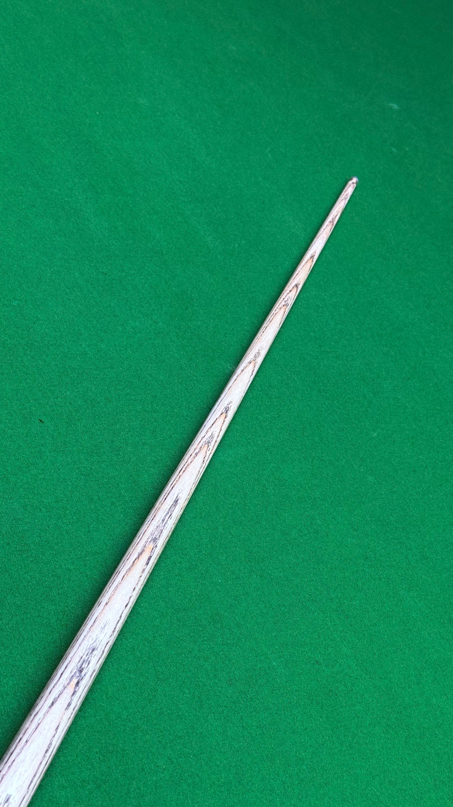 Special Cue – Handmade Ash Pool Cue – 58” /8.5mm Tip / 17.7oz | CueShop Morocco