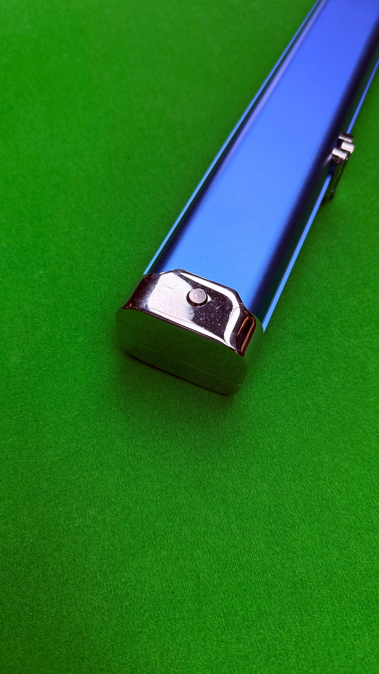 Pochette Bleu Clair Premium pour Queue de Snooker – 1 Pièce / 2 Compartiments | CueShop Maroc