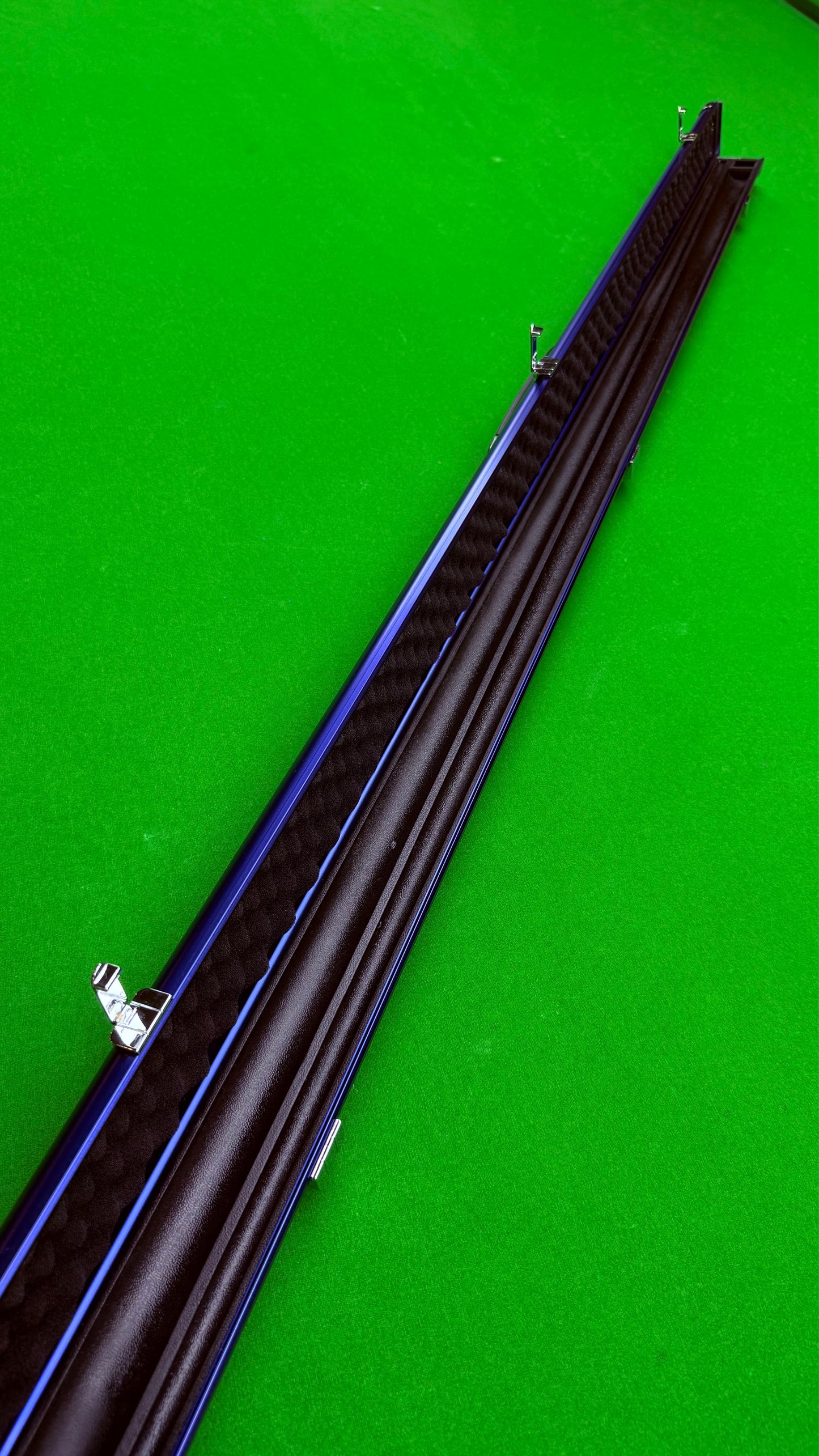Dark bleu Cue Case – Premium 1 pc Snooker Cue Case-2 slot – Protect & Carry | CueShop Morocco