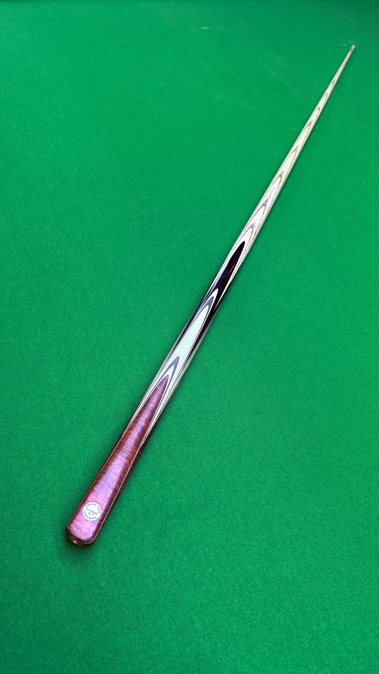 Unique Cue – Handmade Ash pool Cue – 58” / 8.2 mm Tip / 17.6 oz | CueShop Morocco