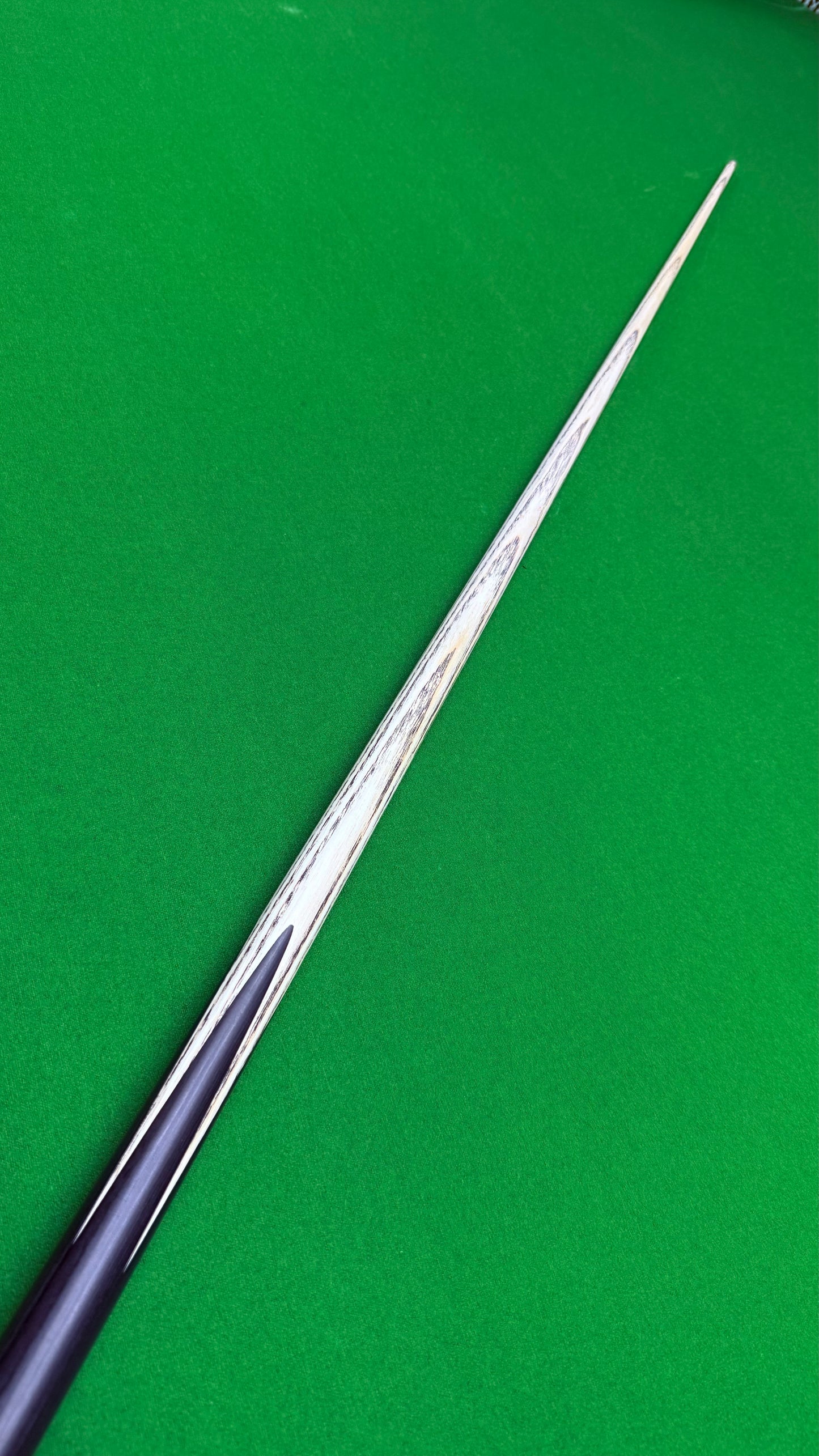 Special Cue – Queue Artisanale de Snooker en Frêne – 58 Pouces / Embout 8,6 mm / 18 oz | CueShop Maroc