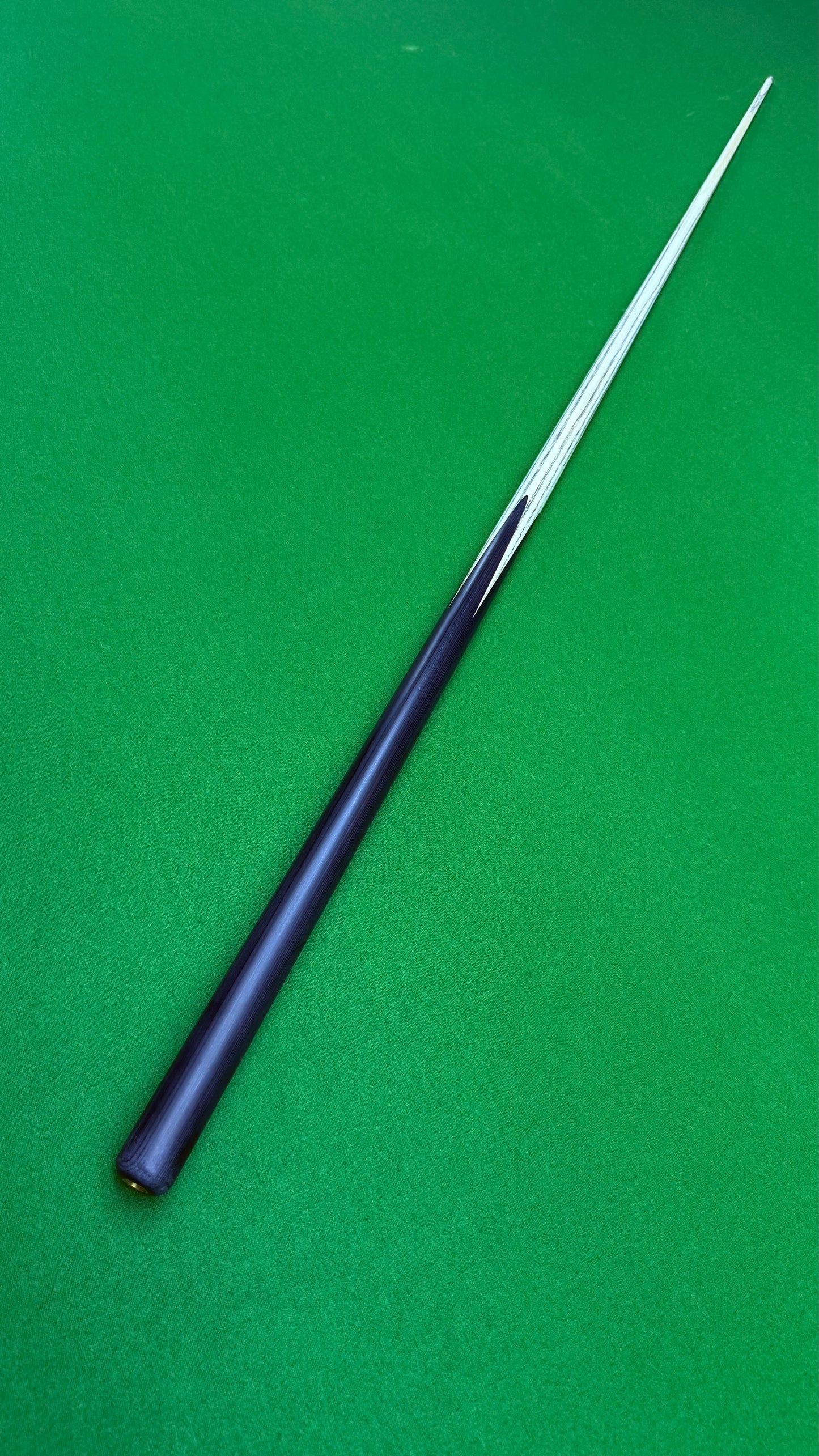 Special Cue – Queue Artisanale de Snooker en Frêne – 58 Pouces / Embout 8,6 mm / 18 oz | CueShop Maroc