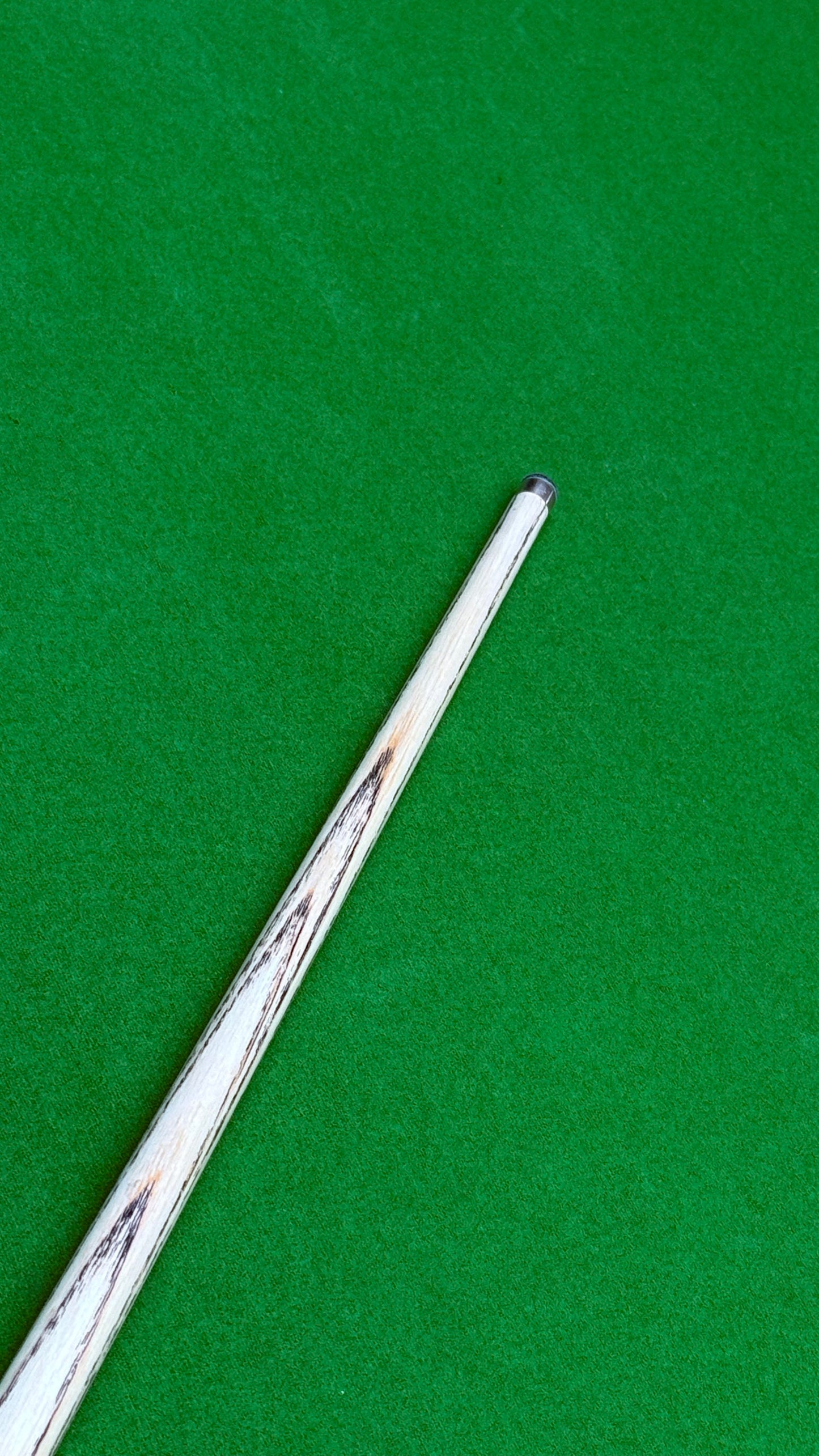 Special Cue -3/4 pc– Handmade Ash Snooker Cue – 57” /10 mm Tip / 18oz | CueShop Morocco