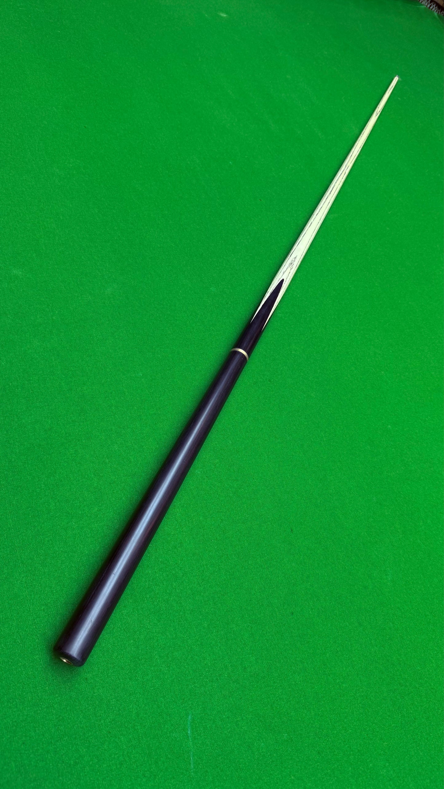 Special Cue -3/4 pc– Handmade Ash Snooker Cue – 57” /10 mm Tip / 18oz | CueShop Morocco