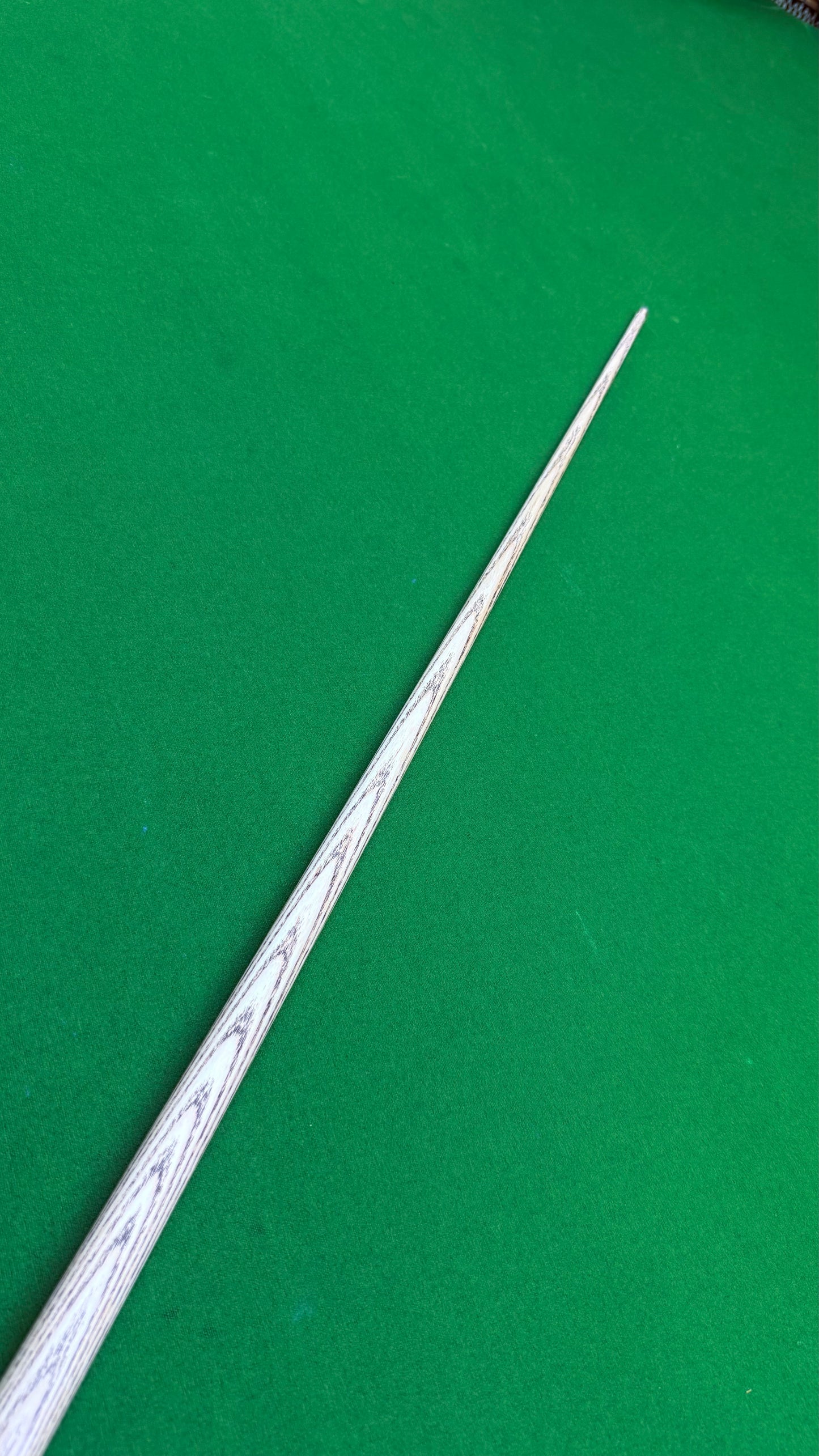 Special Cue – Queue Artisanale de Billard en Frêne – 58 Pouces / Embout 8,5 mm / 18 oz | CueShop Maroc