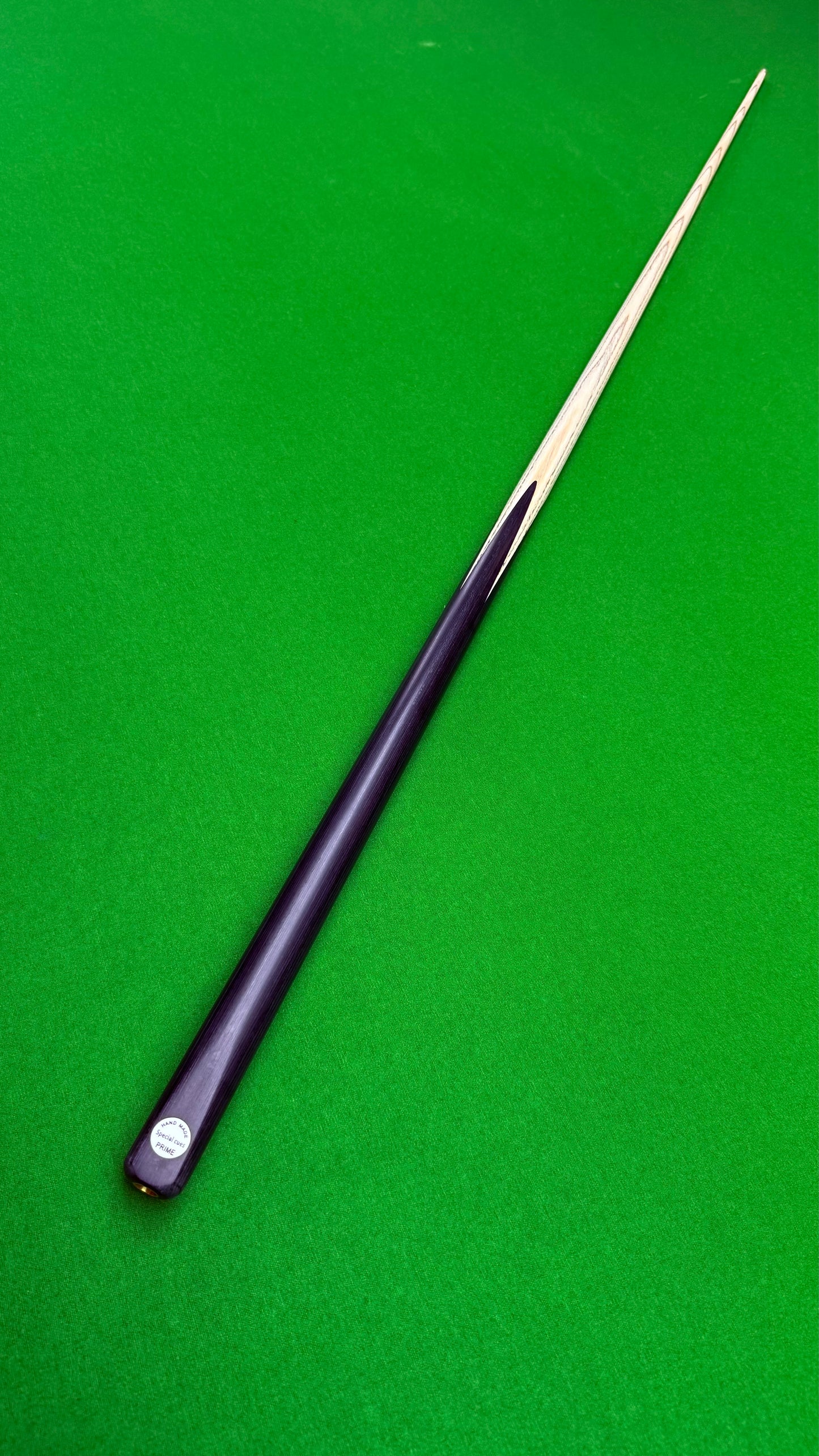 Special Cue – Handmade Ash Pool Cue – 58” / 8.4 mm Tip / 18 oz | CueShop Morocco