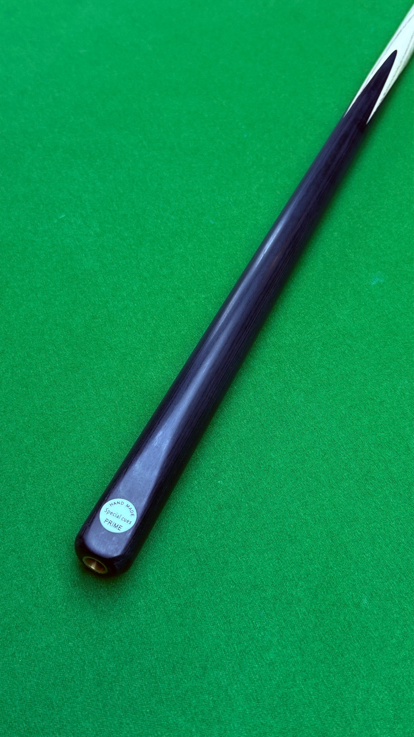 Special Cue – Queue Artisanale de Billard en Frêne – 58 Pouces / Embout 8,5 mm / 17,7 oz | CueShop Maroc