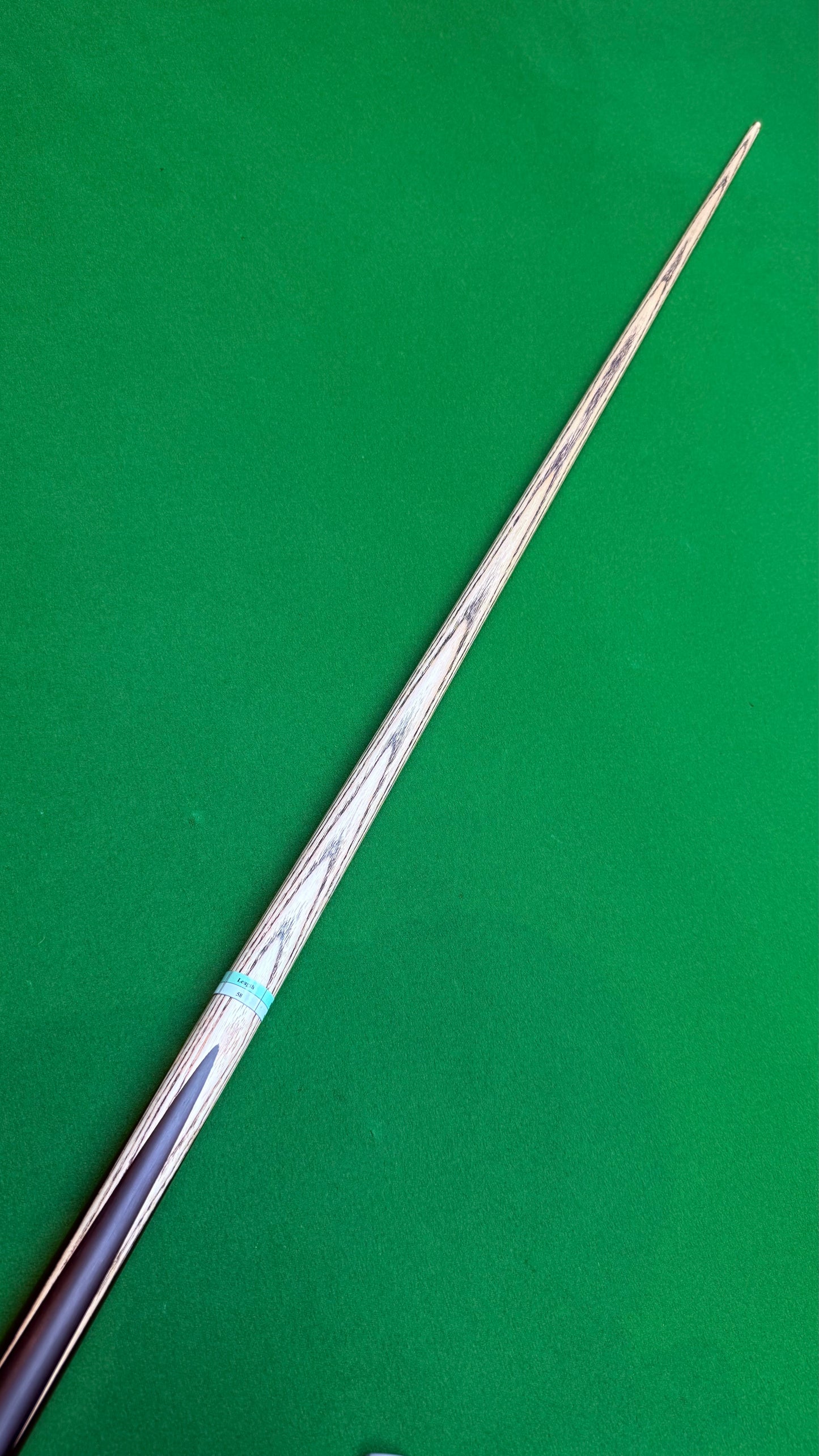ASIA Cue SERIE 2– Handmade Ash Snooker Cue – 58” / 9.4 mm Tip / 18 oz | CueShop Morocco