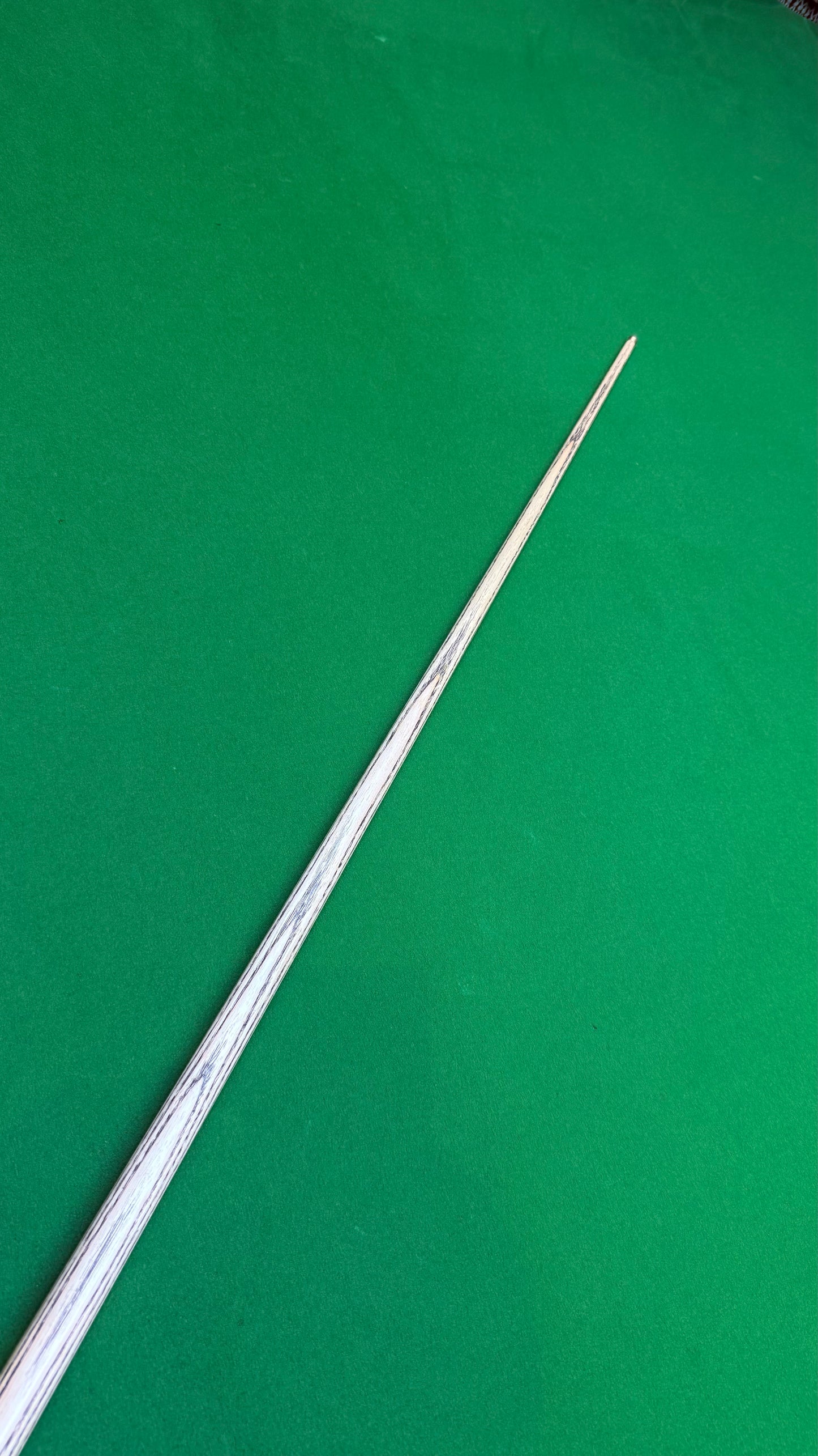 ASIA Cue SERIE 2 – Handmade Ash Snooker Cue – 58” / 9.4 mm Tip / 18 oz | CueShop Morocco