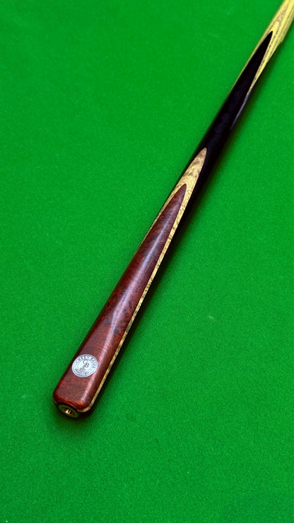 Green Baize Vanquish-Handmade Ash Snooker Cue – 56.7” / 9.2 mm Tip / 17.8 oz | CueShop Morocco