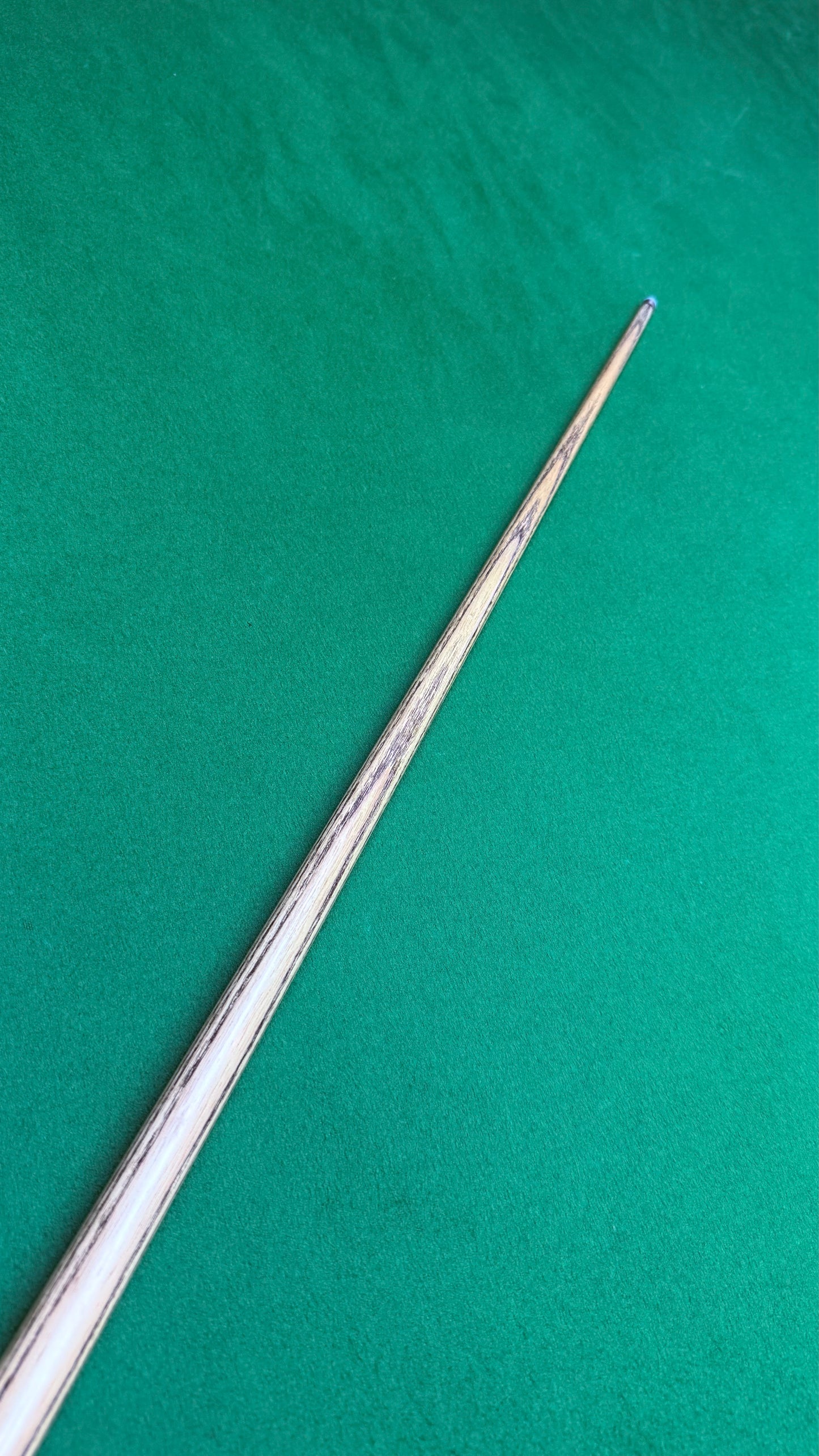 LONERGAN CUES – Handmade Ash Snooker Cue – 56.7 / 9.2 mm Tip / 17.8 oz | CueShop Morocco