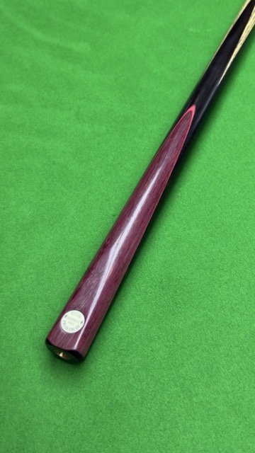 Ton Praram III Série 2 Pro cue – Handmade Ash Snooker Cue – 58” / 9.5 mm Tip / 18 oz | CueShop Morocco
