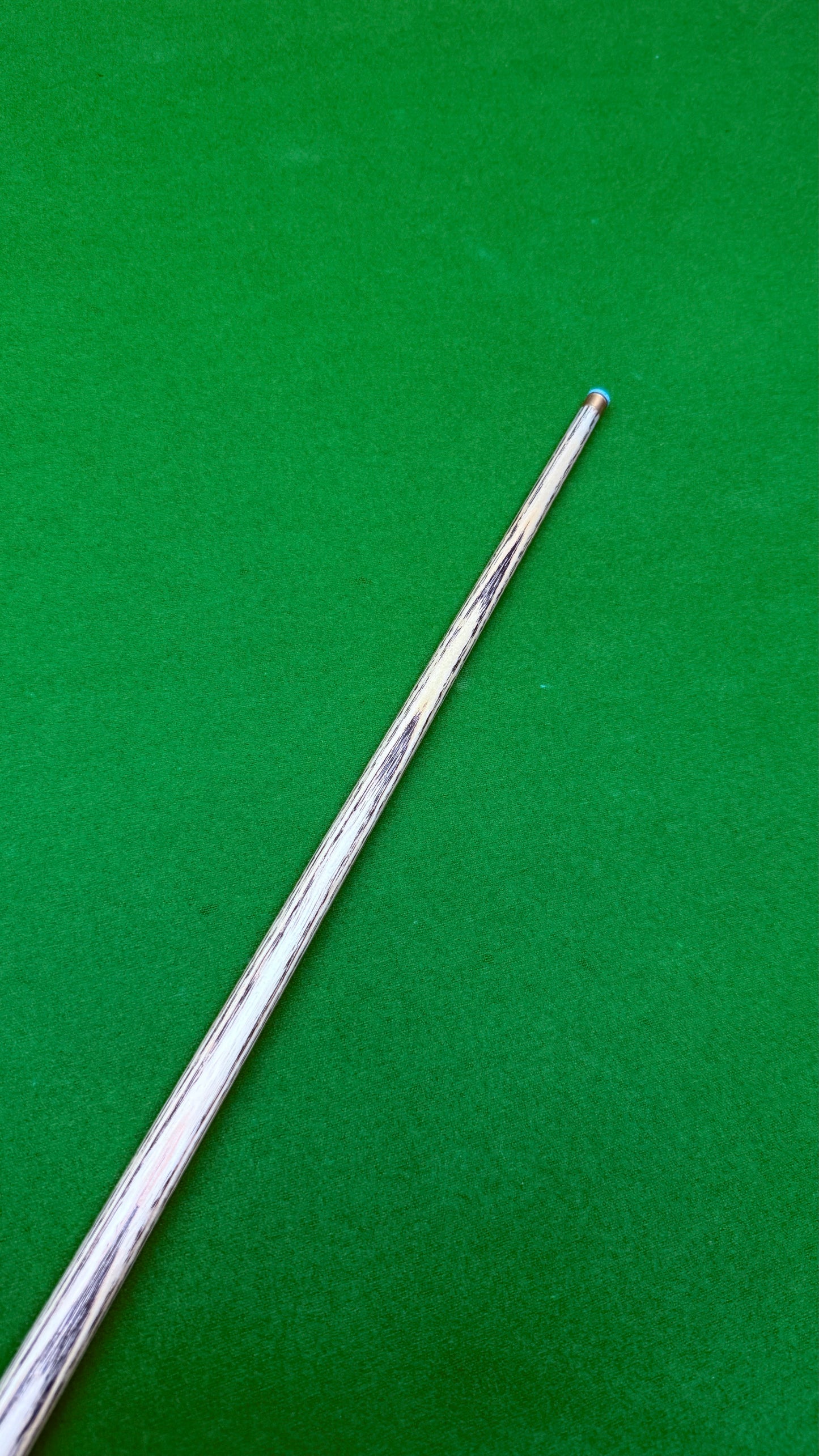 Unique cue Ultimate n 142 -1 pc - Ash - 9.2mm - 57.5" - 18.oz