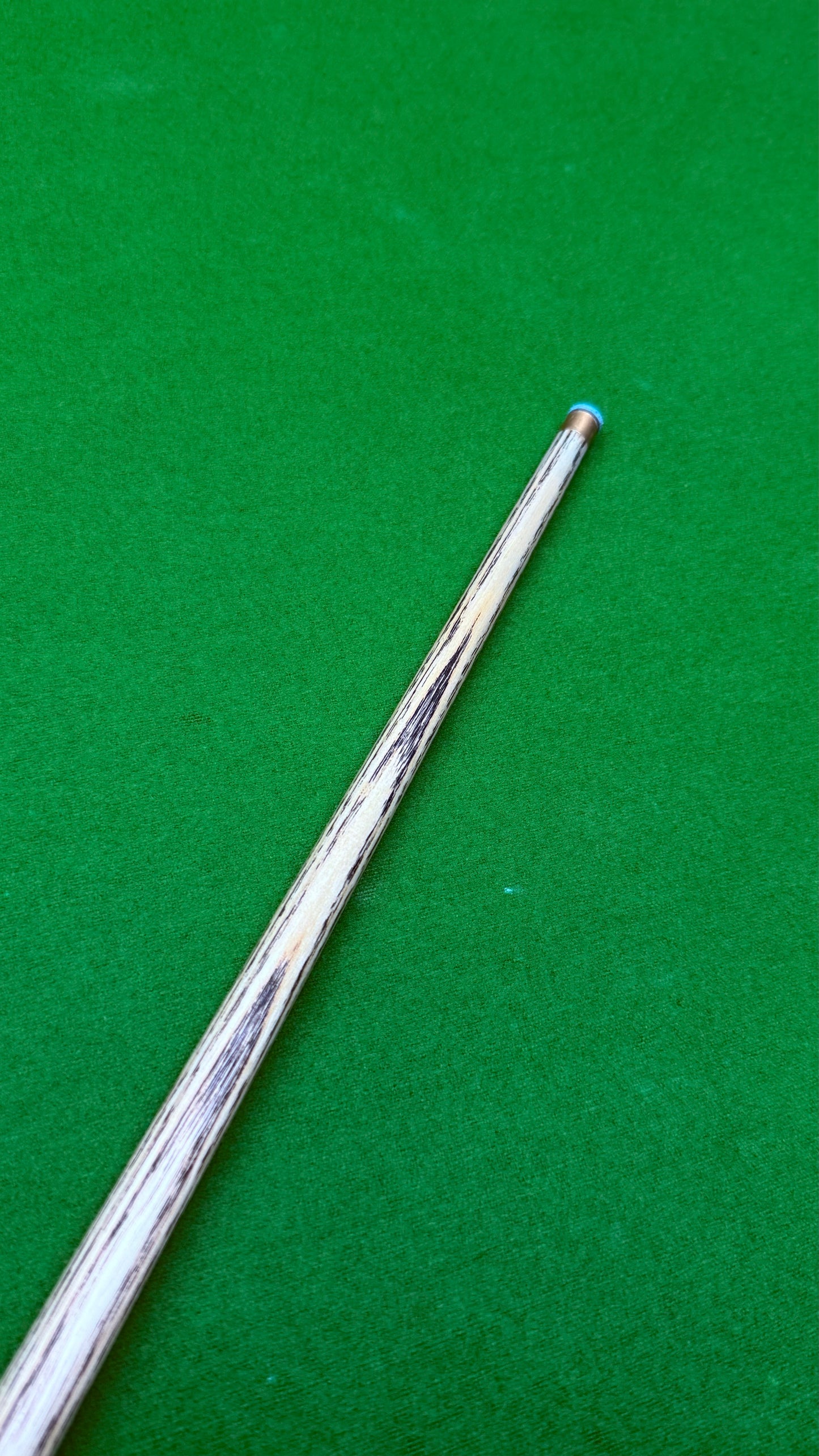 Unique cue Ultimate n 142 -1 pc - Ash - 9.2mm - 57.5" - 18.oz