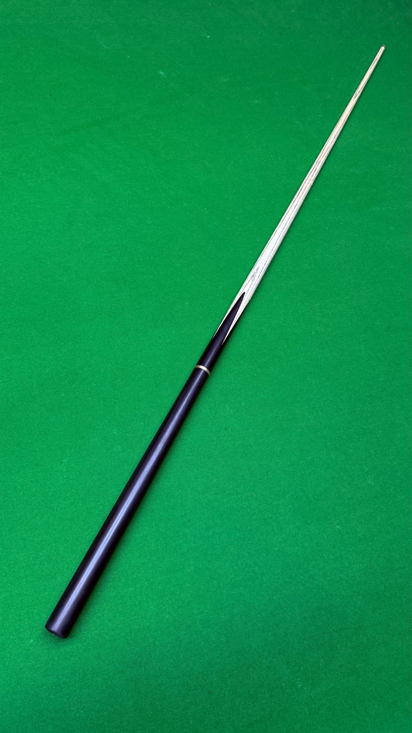 SPECIAL CUES PRIME 1 pc - Ash - 9.6mm - 57.5" - 18.2oz
