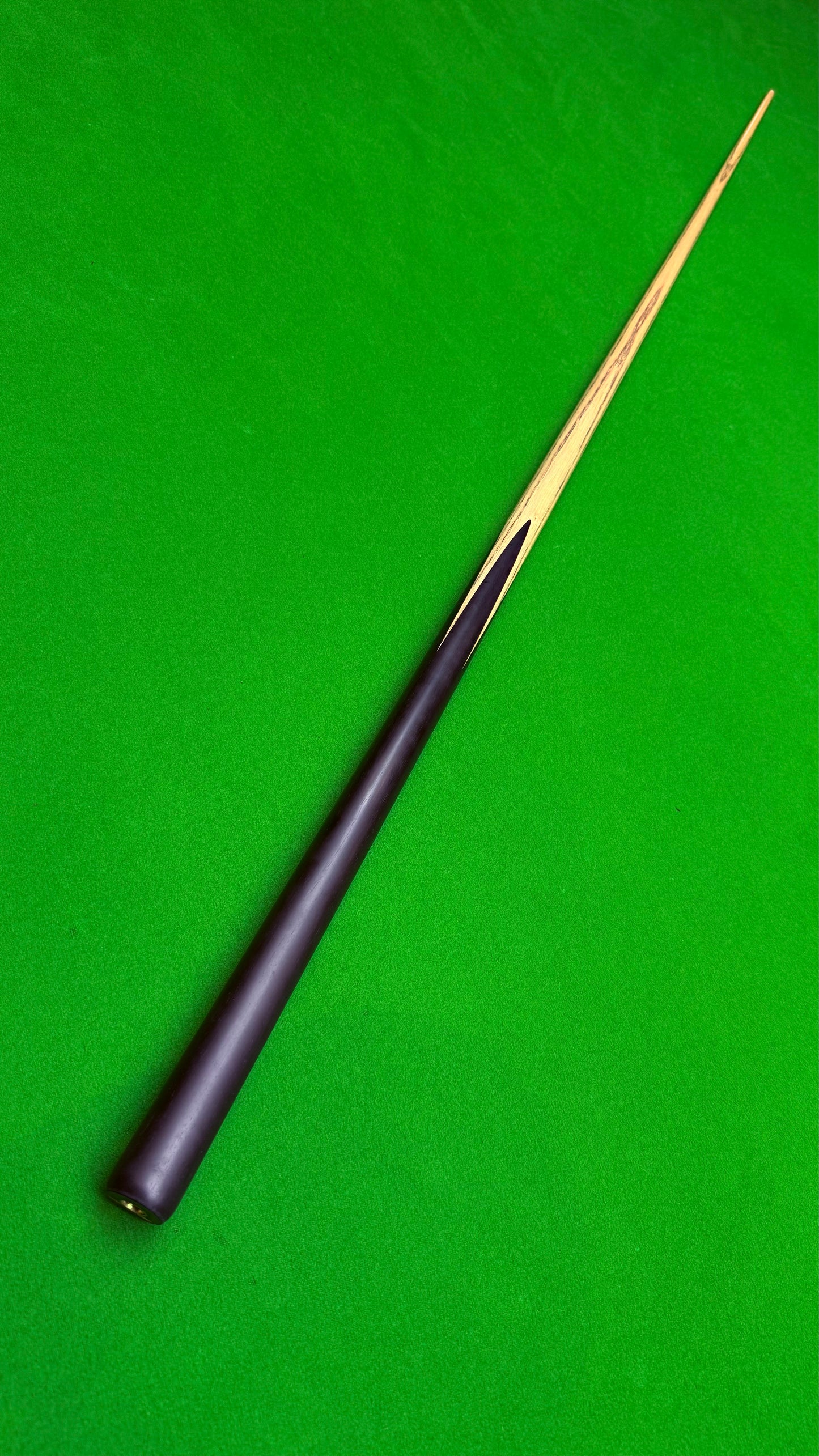 TON PRARAM  III cue PHANTOM   n°1904 FS – Handmade Ash Snooker Cue – 59.5” / 9.5 mm Tip / 18 oz | CueShop Morocco