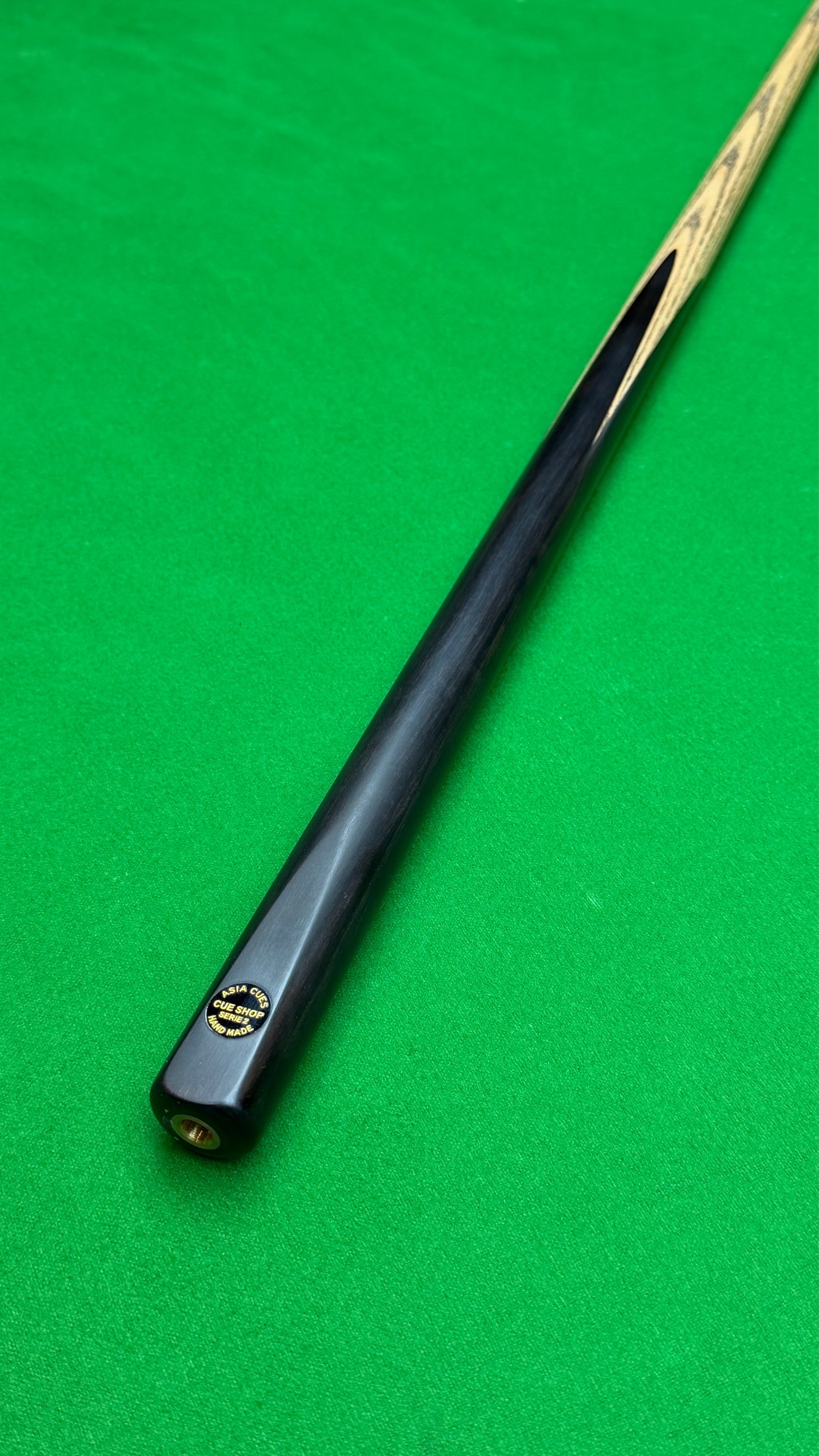 Serie 2 – Asia Cue– Pool Cue |Tip 8.5 mm| 58”| 18 oz | 29