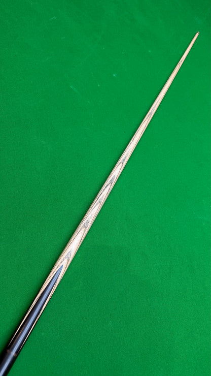 Unique Black Classic – Snooker Cue |Tip 9.45 mm| 58”| 18.2 oz | 29.4