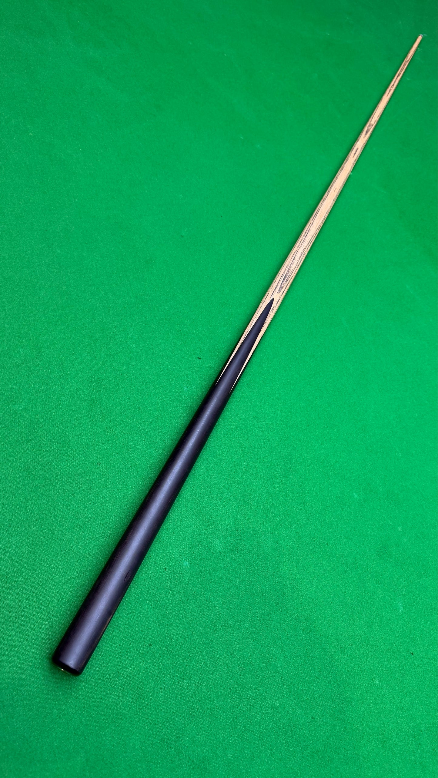 Bûcheron Vanguard – Snooker Cue |Tip 9.5 mm| 58”| 18.5 oz | 29.5