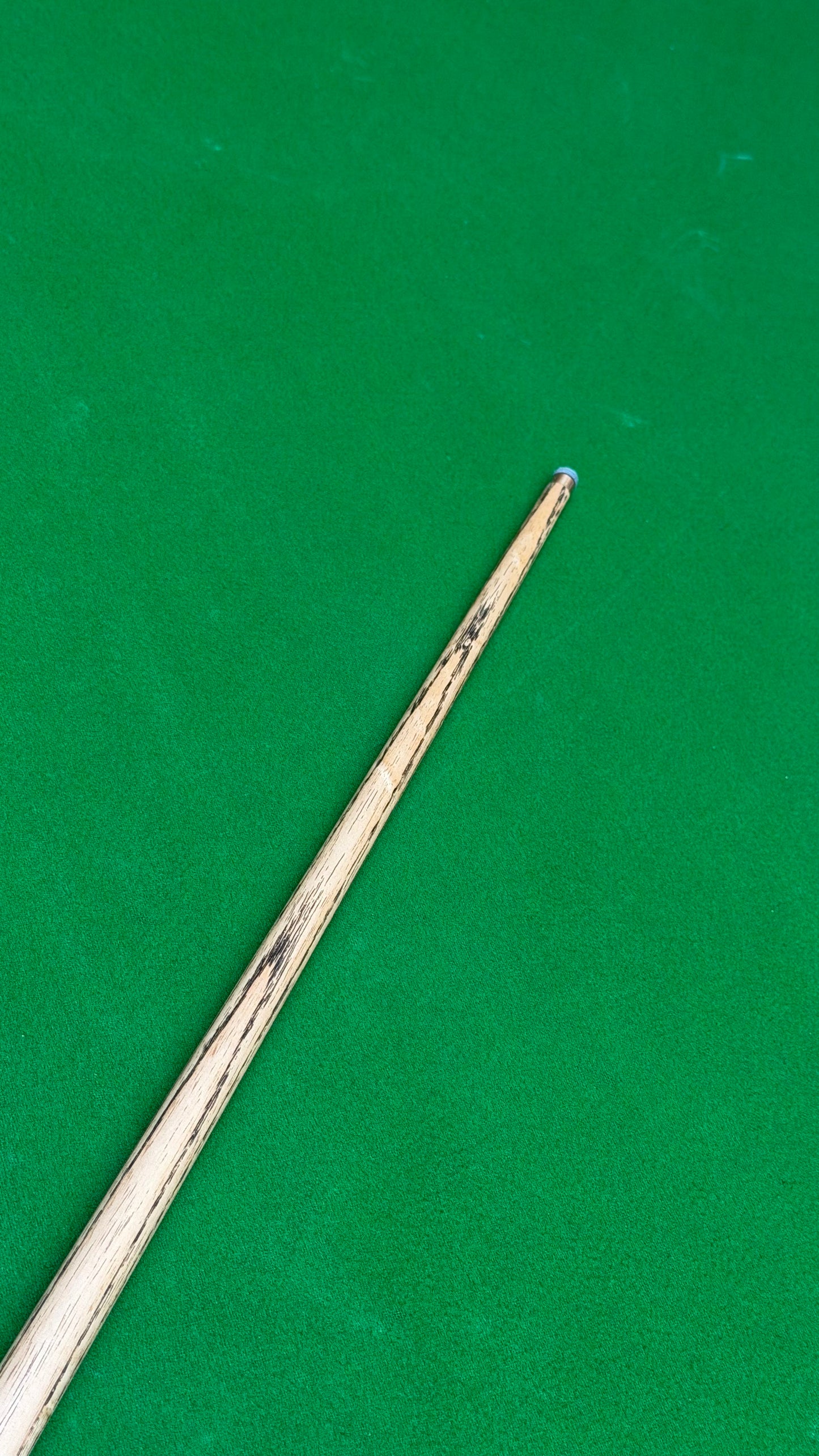 Bûcheron Vanguard – Snooker Cue |Tip 9.5 mm| 58”| 18.5 oz | 29.5