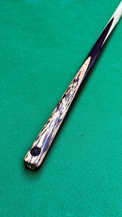 Exceed Pro Black – Custom Cue – Snooker Cue |Tip 9.5 mm| 58.2”| 18 oz | 29