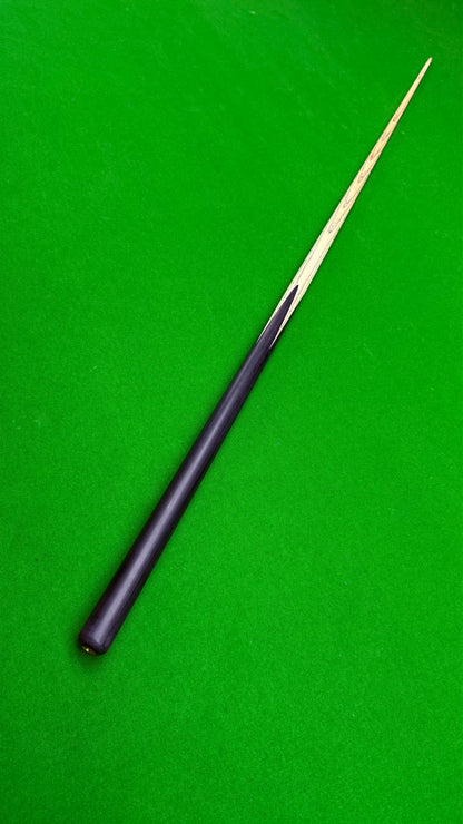 Special Cue – Queue Artisanale de Billard en Frêne – 58 Pouces / Embout 8,5 mm / 18 oz | CueShop Maroc
