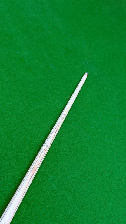 Special Cue – Queue Artisanale de Snooker en Frêne – 58 Pouces / Embout 9,5 mm / 18,1 oz | CueShop Maroc
