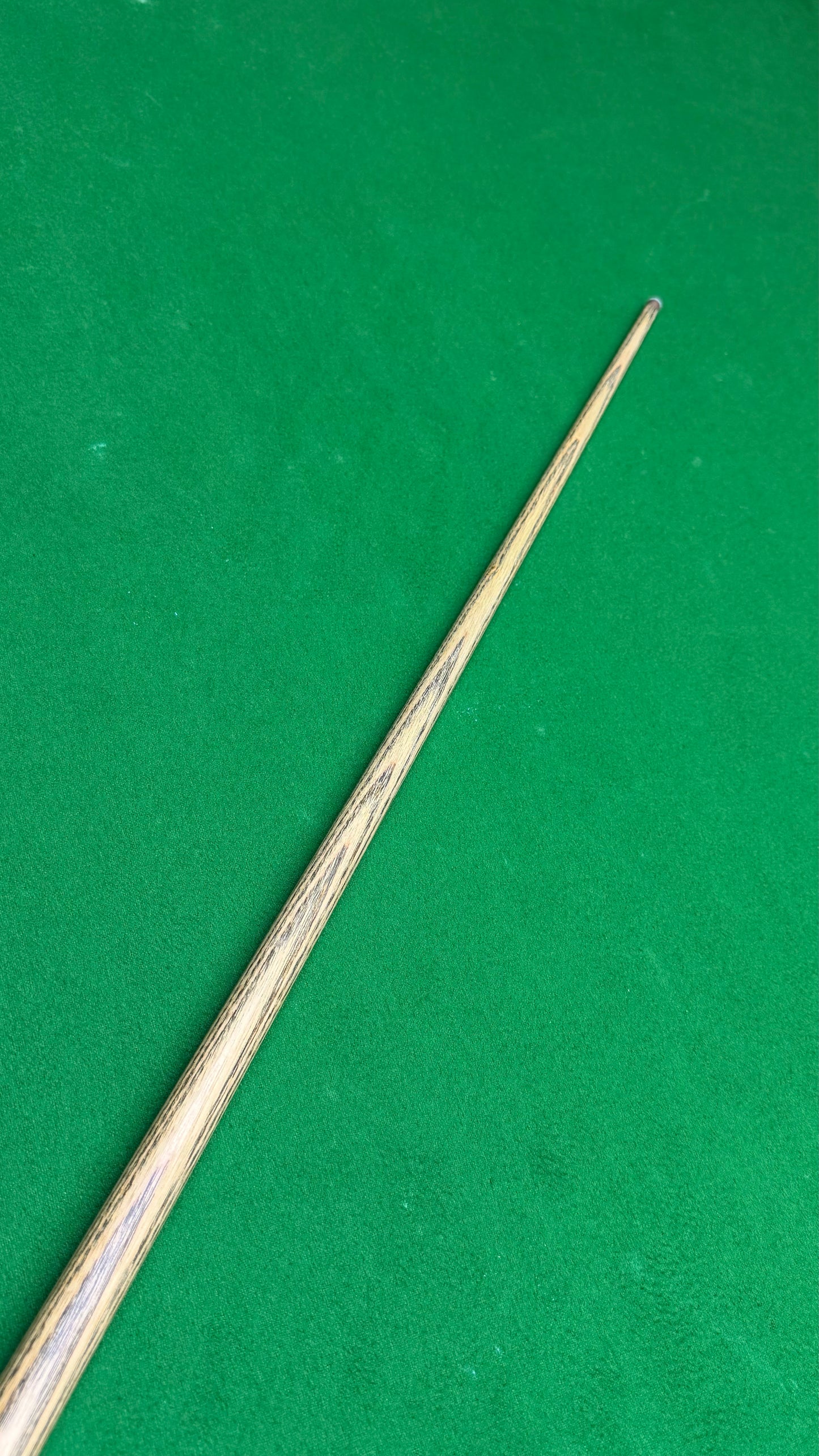 BEGIN TON PRARAM CUE III – Snooker Cue |Tip 9.4 mm| 57.5”| 18 oz | 29.6