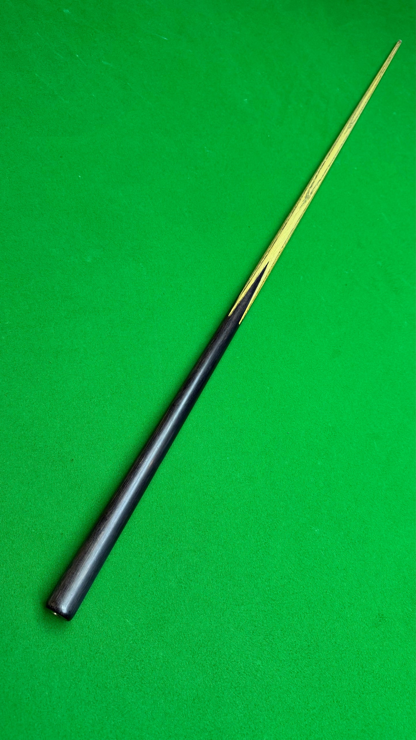 BEGIN TON PRARAM CUE III – Snooker Cue |Tip 9.4 mm| 57.5”| 18 oz | 29.6