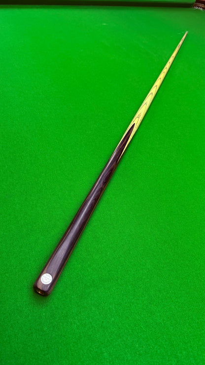 TON Praram Cue – Handmade Ash Snooker Cue – 58.7” / 9.4 mm Tip / 18.2 oz | CueShop Morocco