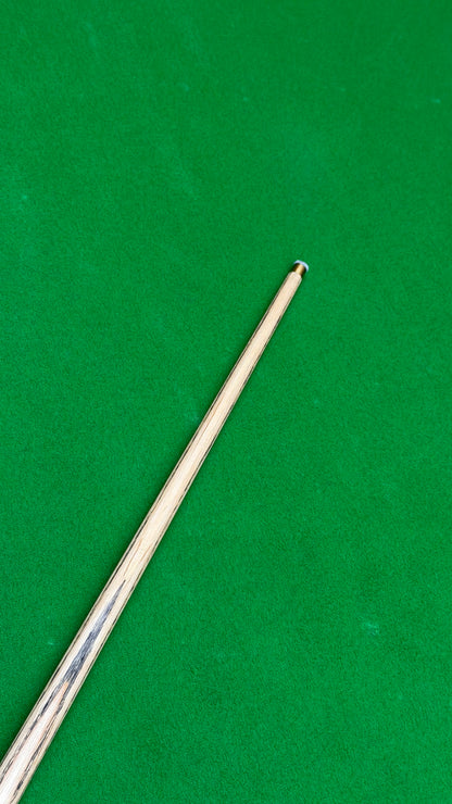 Unique Black Classic – Pool Cue |Tip 8.6 mm| 58”| 18 oz | 29