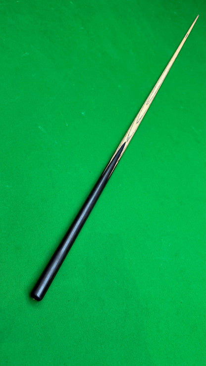 Unique Black Classic – Pool Cue |Tip 8.6 mm| 58”| 18 oz | 29