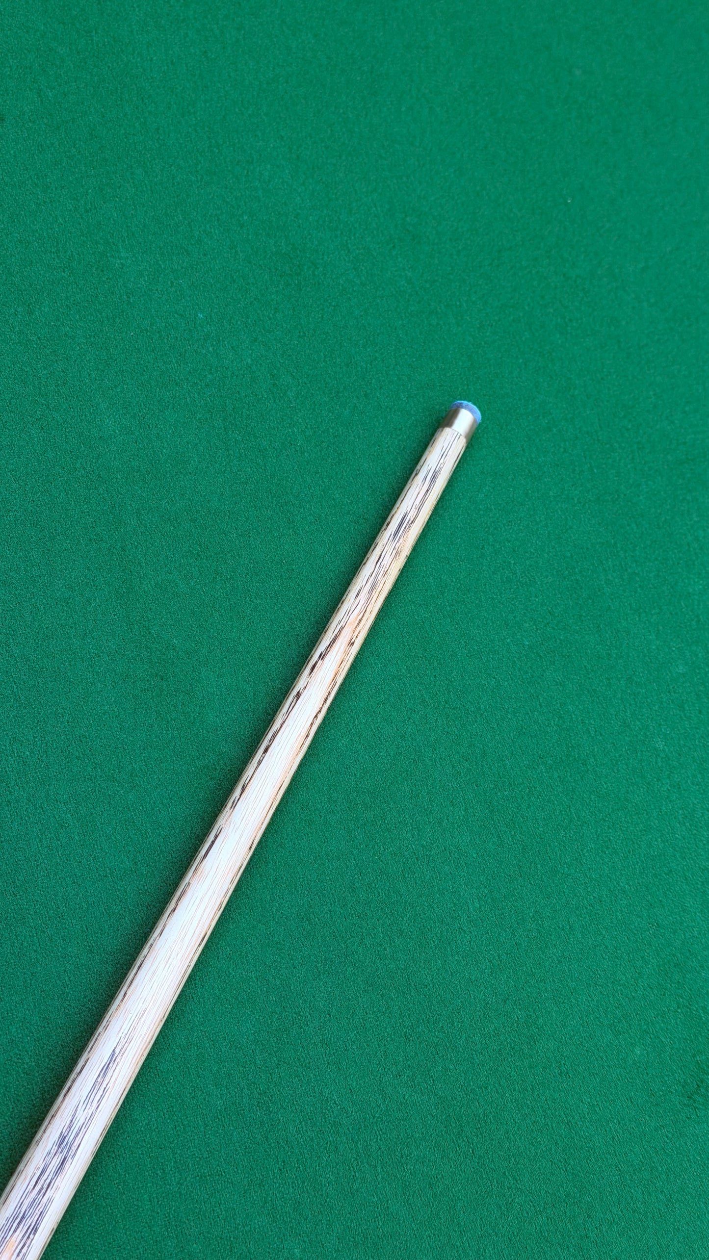 Unique Cues FS Limited Edition – Snooker Cue |Tip 9.4 mm| 57”| 18.2 oz | 29.7