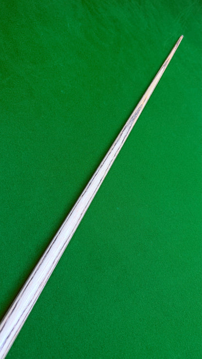 Unique Black classic n° 126 – Queue de snooker artisanale en frêne – Longueur 58” / Tip 9.5 mm / Poids 18 oz | CueShop Maroc