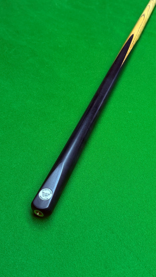Unique Black classic n° 147 – Queue de snooker artisanale en frêne – Longueur 58” / Tip 8.5 mm / Poids 17.8 oz | CueShop Maroc