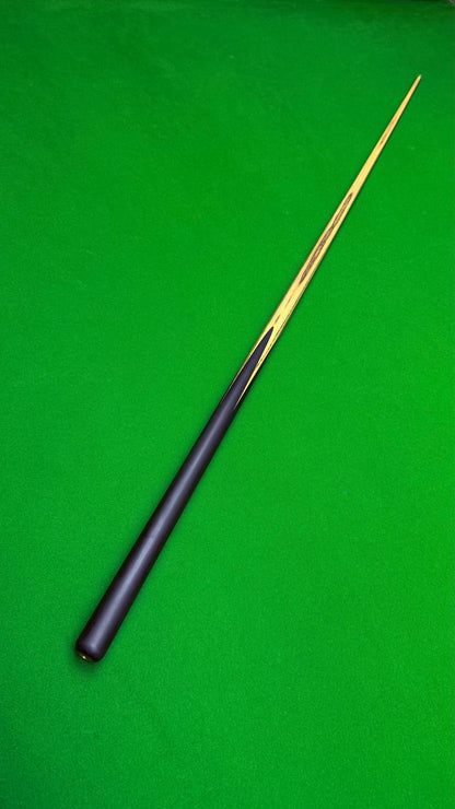 Unique cue Pure édition– Queue de snooker artisanale en frêne – Longueur 57.7” / Tip 9.4 mm / Poids 18 oz | CueShop Maroc