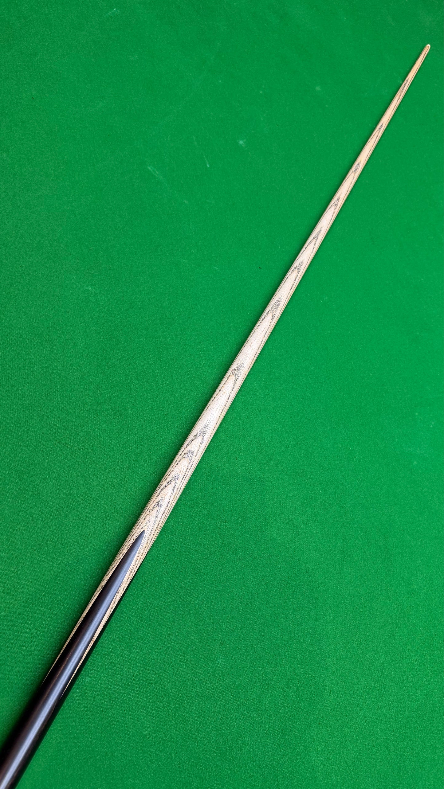 Unique Cue Ultimate – Snooker Cue |Tip 9.5 mm| 58”| 18.2 oz | 29.5